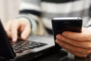 Νέα απάτη με αποστολή sms για κρυπτονομίσματα