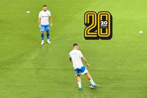 ΚΑΙ τους δύο!
