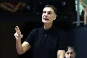 Μπαρτζώκας: "Δεν είναι ακόμα σε καλό επίπεδο ο Φουρνιέ, λάθος που έπαιξε 30 λεπτά"