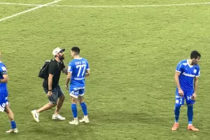 (Φώτος kerkida) Μοίρασε… συγχαρητήρια ο αρχηγός! 