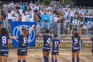 (Φώτος) Ένα... με τον κόσμο