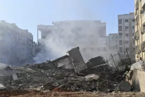 Η Χαμάς ανακοίνωσε τον θάνατο του επικεφαλής της στον Λίβανο σε ισραηλινή αεροπορική επιδρομή