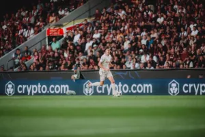 Ο Γιον Μέλμπεργκ έκανε ντεμπούτο στο Champions League 13 χρόνια πιο γρήγορα από τον πατέρα του!