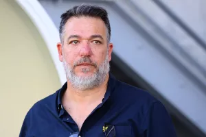 Πετεβίνος: "Διαχειριζόμαστε το ρόστερ" (Τι ισχύει για Μάγιερ-Δώνη)