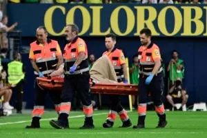 Μπαρτσελόνα: Υποβλήθηκε σε επέμβαση ο Tερ Στέγκεν