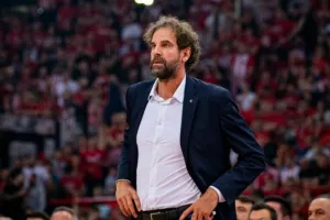 «Μετά τον αποκλεισμό από τον Ολυμπιακό ένιωσα μόνος, έγινα ο εύκολος στόχος»