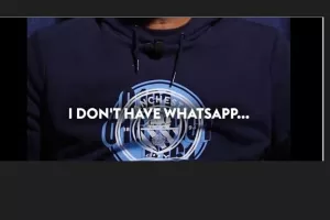 «Δεν έχω Whatsapp, email, TikTok ή Twitter, δεν μου αρέσουν...»