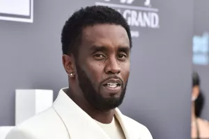 Diddy: Κατηγορείται ότι βίασε ένα 13χρονο κορίτσι μαζί με 2 ακόμα celebrities
