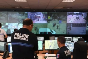  Άγνωστοι μαχαίρωσαν τουλάχιστον 50 φορές 15χρονο και τον έκαψαν ζωντανό