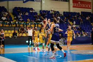 ΑΕΛ/Πάλεψε, αλλά δεν άντεξε και έχασε  από την Levhartice