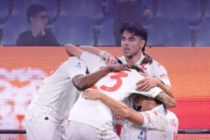 (ΑΠΟΕΛ/Πάφος) 6η σερί νίκη για Fiorentina!