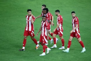 Όλοι μέσα για Μπράγκα: Με Ζέλσον, Μασούρα και Πιρόλα η αποστολή