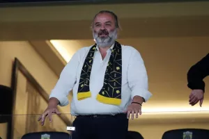 Δημοσίευμα/ Μετοχές της Γιουβέντους εξασφάλισε ο Μάριος Ηλιόπουλος!