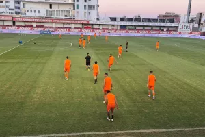 Η πρώτη εντεκάδα του Καμορανέζι (Μια αλλαγή)