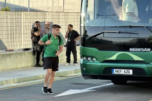 (Φώτος kerkida) Στο "Αλφαμέγα" η Ομόνοια