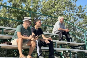 ΦΩΤΟΣ- Ο κόσμος στο "Ειρήνης και Φιλίας" στα Πολεμίδια
