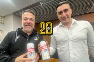 Ο Νεκτάριος και... η νέκταρ!