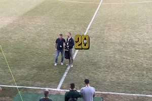 Παράδοση επετειακής φανέλας από τον ΑΣΙΛ στον Άρη, ως ένδειξη ευχαριστίας (βίντεο Kerkida)