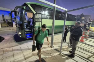 (Φώτος kerkida) Άφιξη αποστολής Ομόνοιας
