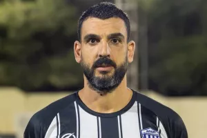 Πόζα και αποθέωση... για Μερκή!