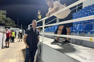 Στο "Δασάκι" ο Μάκης και κουβέντα με Πιντσέλι  