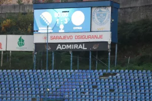 Τους... πάτησαν!
