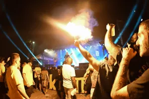 Θύρα 3: ΦΩΤΟΣ από το Φεστιβάλ και ευχαριστίες