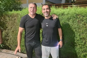 36 χρόνια απ' την κατάκτηση του ΠΙΟΛΑ - Συνάντηση... με Μπίαλον! (Φώτος)