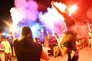 Θύρα 3: ΦΩΤΟΣ από το Φεστιβάλ και ευχαριστίες