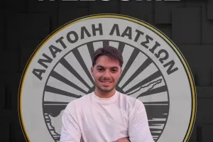 Ενίσχυση με 19χρονο μέσο