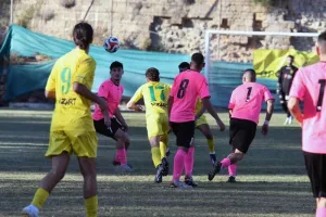 Κλικς από το διπλό του ΑΠΟΝΑ (φώτος)