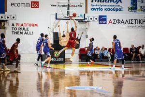 Το 3 στα 3 του Κεραυνού (Φώτος)