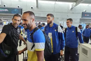 (ΦΩΤΟΣ kerkida) Με ΑΠΟΕΛ για Δουβλίνο...