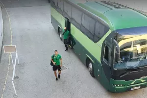 (Φώτος Kerkida) Άφιξη αποστολής Ομόνοιας