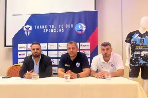 "Δυο ομάδες που εκπροσωπούν την Αμμόχωστο και την Κωνσταντινούπολη"