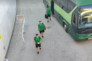 (Φώτος Kerkida) Άφιξη αποστολής Ομόνοιας
