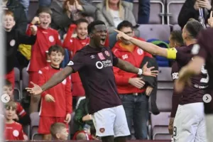 Η Hearts έκανε... σεφτέ με 4άρα στο ντεμπούτο του Critchley!