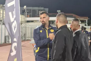 (Φώτος Kerkida) Στο Παραλίμνι η ΑΕΛ