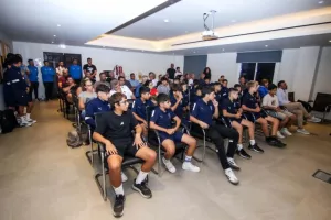 Συνάντηση με "Μπίδη" στην Πάφο (φώτος)