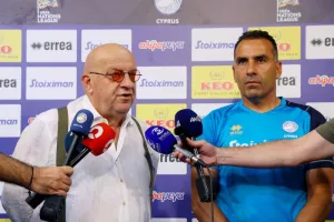 Tολμηρή απόφαση/Kούμας
