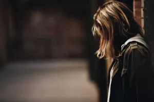 Πατέρας βίαζε την κόρη του από τα 3,5 - "Αν μιλήσεις, θα σε πυροβολήσω"