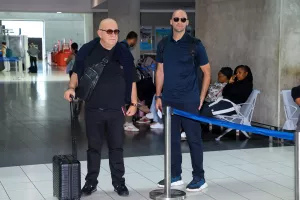 (Φώτος) Πέταξε για Κόσοβο η Εθνική 