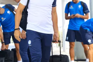(Φώτος) Πέταξε για Κόσοβο η Εθνική 