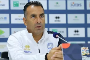 Σωφρόνης: "Πρέπει να φέρουμε τις λεπτομέρειες με το μέρος μας"