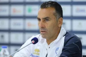 Σωφρόνης: "Πρέπει να φέρουμε τις λεπτομέρειες με το μέρος μας"