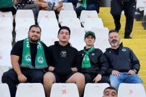 ΦΩΤΟΡΕΠΟΡΤΑΖ από τον κόσμο στο ΓΣΠ