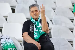 Έδειξε την αγάπη της με... δύο τρόπους! 