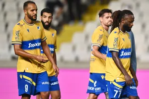 Χρειάζεται φρέσκες ιδέες και νέα προσέγγιση