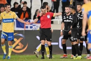 ΑΠΟΕΛ-Ανόρθωση: Γαλαζοκίτρινο… το ντέρμπι με Λαϊφη και Ντράζιτς! (φώτος)