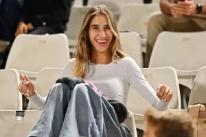(ΦΩΤΟΣ) Εικόνες από τις κερκίδες στο ΑΠΟΕΛ-ΑΕΚ